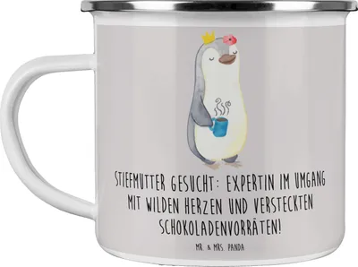 Produktbild von Mr. & Mrs. Panda Teetasse Stiefmutter Expertin - Grau Pastell - Geschenk, Stiefkind, Teebecher, Verwandte, Tasse Emaille, lustige Familienwitze, Haferl, Herausforderungen