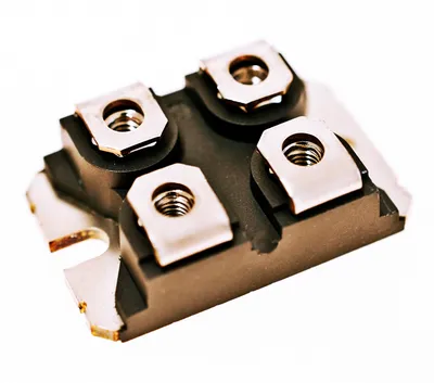 Produktbild von IXLN35N120AU1 IGBT Diode 1200V 40A IXYS #720930