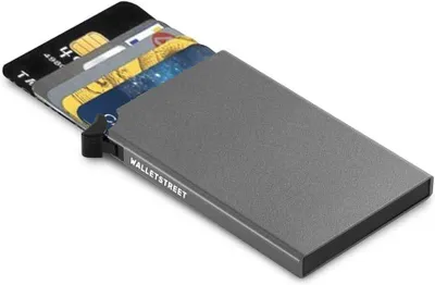 Imagen del producto de Estuche de aluminio extensible para tarjetas, con capacidad para 7 tarjetas, con protección RFID para billeteras