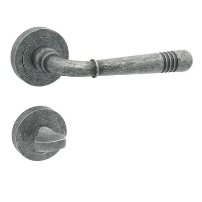 Produktbild von DOMINO Türgriff Drückergarnitur WC -Badezimmer Set | Rund-Rosette | Türklinke für Bürotür, Kellertür & Innentür | aus Znal | Antik Nickel | LOFT-R M95