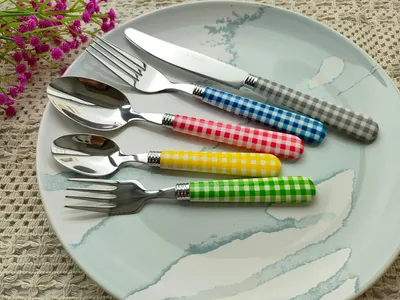 Productafbeelding van Famanu bestekset, 20-delig met geruite handgrepen - voor 4 personen