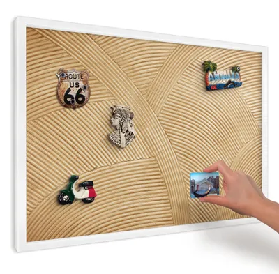 Produktbild von Magnettafel 60x40 cm mit weißem Rahmen - Magnetische Metalltafel, Magnetpinnwand zur Wandmontage für Wohnzimmer, Küche, Flur, Kinderzimmer und Büro - Strukturlinien