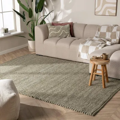 Produktbild von Volero - Wollteppich - Feline Olivgrün Meliert - 280x380 cm - Wohnzimmer, Esszimmer, Schlafzimmer - Klassik, Ländlich, Modern, Skandinavisch