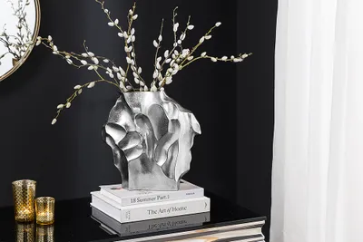 Produktbild von riess-ambiente Handgefertigte Vase LIQUID 30cm silber Metall Hammerschlag Design