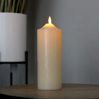 Produktbild von LED Wachskerze elfenbein 7,5x20cm Altarkerze Stumpenkerze Weihnachtskerze Kerze