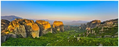 Produktbild von Wallario Küchenrückwand selbstklebend, Größe: 115 x 50 cm, Motiv: Griechische Berglandschaft | Spritzschutz | abwischbar | pflegeleicht | in