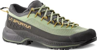 Zustiegsschuh "TX4 Evo ST Woman" von La Sportiva in grün und schwarz mit gelben Schnürsenkeln.