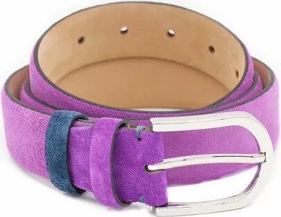 Produktbild von Damen Wildleder Gürtel Lila mit Wechselschlaufe und silberner Schnalle