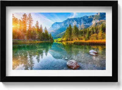 Produktbild von Fluss-Berge-Landschaft– Wandbild mit Rahmen – Gerahmtes Bild  – Wanddekoration – 30x20 cm –  Schwarz Rahmen