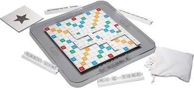 Zdjęcie produktu dla Scrabble – gra planszowa w szklanej edycji dla 2–4 graczy, od 10 lat