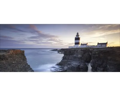 Produktbild von Glasbild Lighthouse & Sea I 80x30 cm
