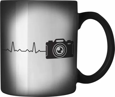 Produktbild von Trendation - Fotograf Farbwechsel Zauber-Tasse Zubehör Fotografie Geschenk Fotografieren Karabiner Farbwechsel Zauber-Tasse Edelstahl Geschenkideen Lustiger Spruch (Schwarz)