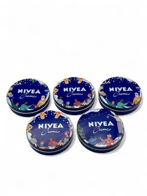 Produktbild von NIVEA Creme Limited Edition Motivdose (5x150 ml) – Hautpflege-Set für jeden Hauttyp