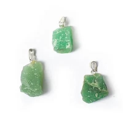 Immagine prodotto di Ciondolo con pietra preziosa grezza al quarzo verde - Confezione da 3 pezzi di ± 3,5 cm