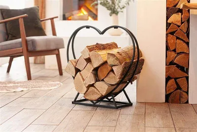Produktbild von Kaminholz Regal "Herz" aus Metall, matt schwarz, Holzständer, Holzlager