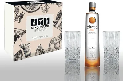 Produktbild von Ciroc Geschenkset Vodka Peach 0,7L (37,5% Vol) mit 2er Set Longdrinkglas Kristalloptik von P Diddy / Sean Combs Pfirsich- [Enthält Sulfite]