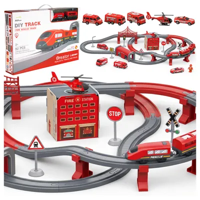 Immagine prodotto di Malplay, trenino elettrico dei pompieri, 92 pezzi, composto da locomotiva con 2 vagoni, ponte, tunnel, caserma dei pompieri, veicoli di soccorso, sistema di aggancio magnetico, set di gioco adatto ai bambini dai 3 anni in su, productTiles.product.images.aiGenerated