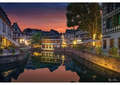 Image de Tableau sur toile quai Strasbourg au crépuscule 65x97 cm, Tableau mural moderne pour décoration intérieure