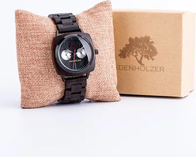 Produktbild von Edenhölzer Holzuhr Herren Armbanduhr Chronograph Cebu Holzarmband ED110-001