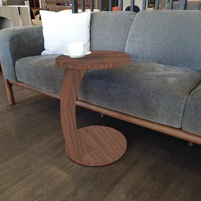 Immagine prodotto di Tavolino con rotelle in MDF effetto noce 38 x 38 x 56 cm