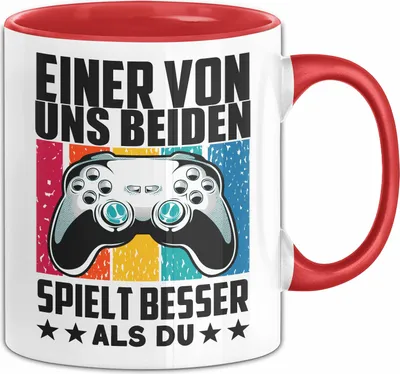 Produktbild von Gamer Tasse Geschenk Spruch Für Zocker Einer Von Uns Beiden Spielt Besser Als Du Becher (Rot)