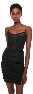 Produktbild von Trendyol Damen Figurbetontes Mini Kleid, Schwarz, 38