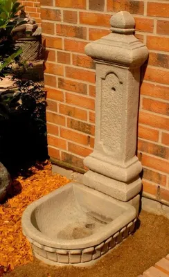 Produktbild von Casa Padrino Jugendstil Wandbrunnen Grau H. 122 cm - Prunkvoller Gartenbrunnen - Gartendeko Stein Brunnen - Barock & Jugendstil Garten Deko Accessoires
