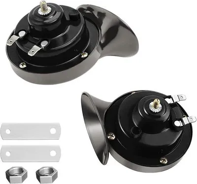 Image de Un kit d'éclairage universel 12 V pour voiture, adapté aux voitures, camions, SUV, bateaux et haut-parleurs - Noir