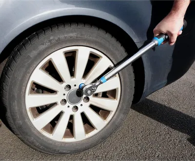 Produktbild von SW-Stahl 03822L Drehmomentschlüssel I 3/4 Zoll I 110-550 Nm I Links- und Rechtsanzug I Drehmomentschlüssel für Reifenwechsel