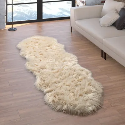 Image de Tapis en Fourrure artificielle Coussin en Fourrure artificielle en forme de cœur rond Différentes formes, crème Dimensions 80 x 120 cm Forme de fourrure