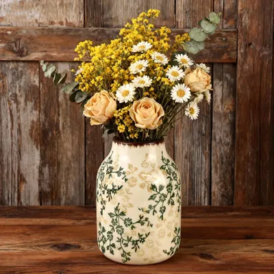 Productafbeelding van Handgemaakte vintage keramische vaas in groen
