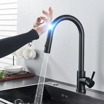 Produktbild von Famanu Küchenarmatur - Matt Schwarz - Mit Touch-Sensor - Mischbatterie