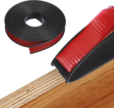 Obrázek produktu pro Pružná lemovací páska 22 mm x 4 m, TPE, černá, samolepicí