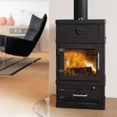 Produktbild von Lotus 2060 Kaminofen Schwarz, Rauchabgang oben