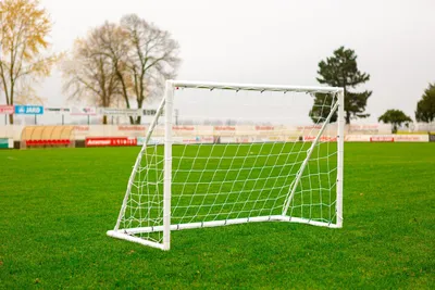 Produktbild von Fußballtor - Kinder Fußballtor "FUN" 1,8 x 1,2m - aus uPVC - WETTERFEST - Mit Klicksystem und Zubehör