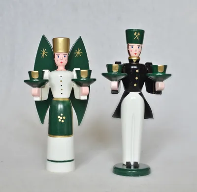 Produktbild von Weihnachtsdeko Engel & Bergmann grün/gold Höhe 15cm NEU