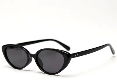 Image de VeyRey Lunettes de soleil pour femmes polarisées Duoom monture noire verres noirs Universelles