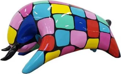 Zdjęcie produktu dla Casa Padrino designerska figura dekoracyjna byk kolorowy 50 x h. 25 cm - rzeźba dekoracyjna odporna na warunki atmosferyczne - dekoracja salonu - dekoracja ogrodu - designerska dekoracyjna figura zwierzęcia