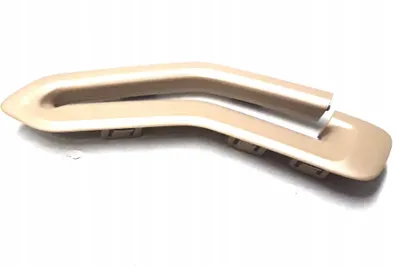 Zdjęcie produktu dla VOLVO S60 V70 XC70 lewa przelotka pasa bezpieczens 39873712