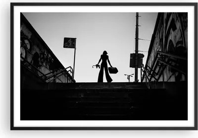 Produktbild von Gerahmtes Poster - Schwarzer Rahmen - Schatten Fotografie Treppen - 91,5x61 cm - Wand Bild - Wanddeko - Wandbilder - Kunstposter - Wandposter - Bilderrahmen - Bilder - Kunstdruck - P2BAA91x61-4365