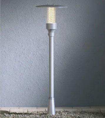 Produktbild von Konstsmide Nova Wegeleuchte silber lackiertes Aluminium, klares Acrylglas, Hand EU 405-310