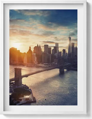 Produktbild von New York Manhattan und Sonnenuntergang– Wandbild mit Rahmen – Gerahmtes Bild  – Wanddekoration – 60x80 cm –  Weiß Rahmen