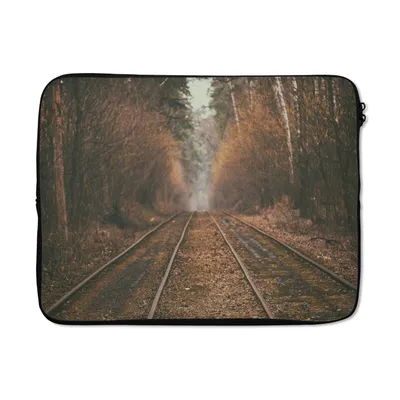 Produktbild von MuchoWow® Laptop Hülle 17 Zoll Laptoptasche Bahnstrecke - Weg - Wald - Baum - Zipper - Schutzabdeckung
