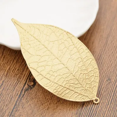 Produktbild von Metal Haarnadel / Haarklammer Blatt in der Farbe Gold