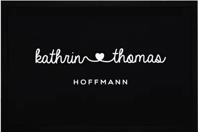 Produktbild von Fußmatte mit Vornamen Familienname Herz Nachname personalisierbar rutschfest & waschbar SpecialMe® weiß 60x40cm