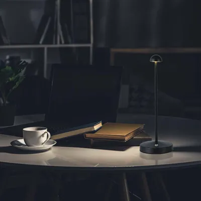 Produktbild von Wiederaufladbare Tischlampen - IP20 - Black Body - 1.6 Watt - 130 Lumen - 3IN1