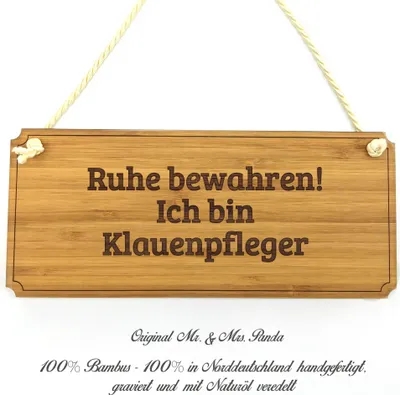Produktbild von Mr. & Mrs. Panda Wegweiser Klauenpfleger - Geschenk, Landhaus, Ausbildung, Abschied, Holzschild, Geschenkidee, Schild, wandtafel, Türschild, Shabby, Bachelor, Dekoschild