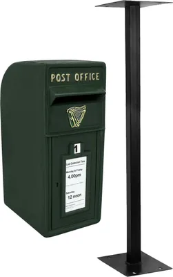Image de Boîte aux lettres sur pied, boîte aux lettres murale, boîte aux lettres sur pied de style irlandais, verte, boîte aux lettres en fonte avec socle