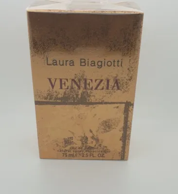 Obrázok produktu pre Laura Biagiotti VENEZIA, Ženy, 75 ml, Čierne ríbezle, Broskyňa, Slivka, Jazmín, Ruže, Ylang-ylang, Jantár, Santalové drevo, Vanilka, Sprej