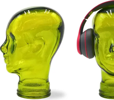 Produktbild von Glas KOPFHÖRERSTÄNDER transparent + satin | 29cm Glaskopf Skulptur | Farbe: T02 limette